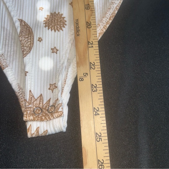 Celestial print bodysuit womens stars sun moon forever 21 size S never worn - Picture 9 of 10